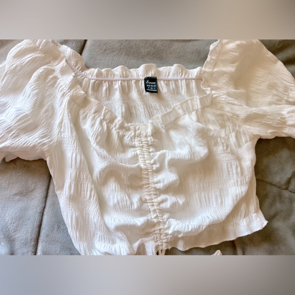 White crop top